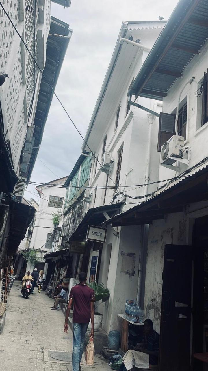 Hotel Nomad Cave- Stonetown Zanzibar Esterno foto