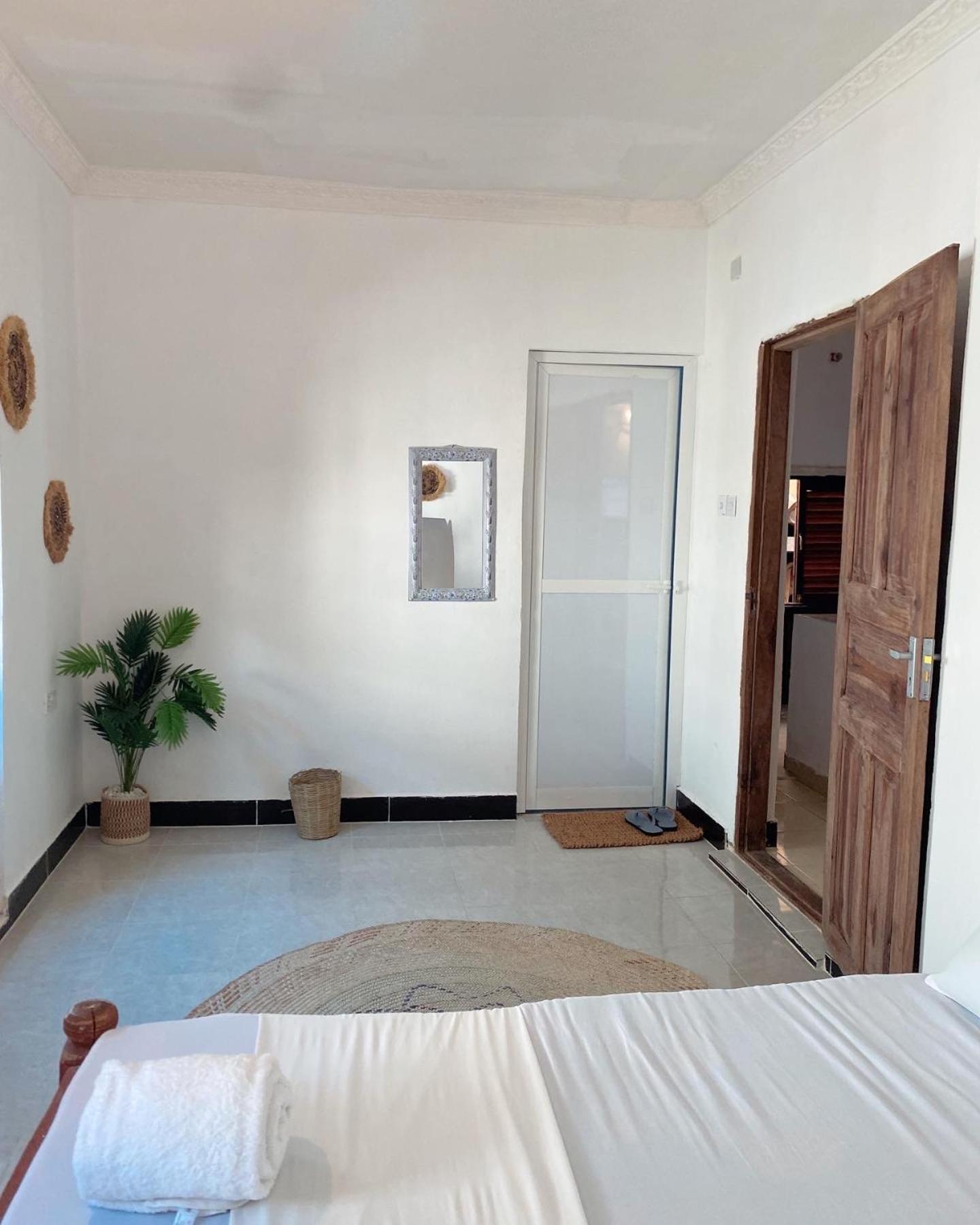 Hotel Nomad Cave- Stonetown Zanzibar Esterno foto
