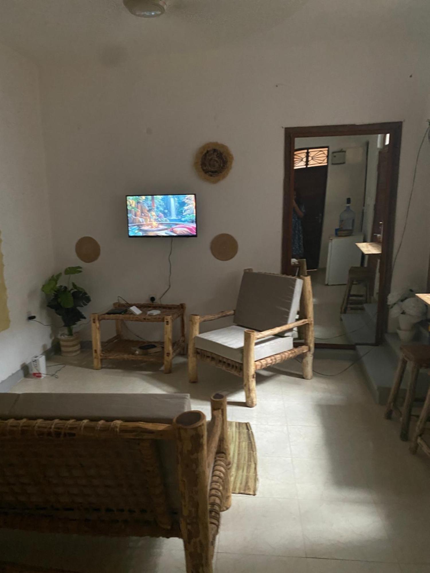 Hotel Nomad Cave- Stonetown Zanzibar Esterno foto